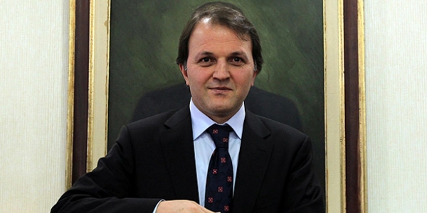 Vakıflar Genel Müdürü Dr. Ertem, yılın bürokratı seçildi