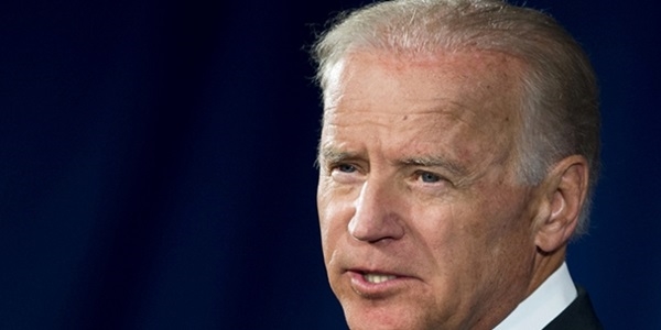 Biden'in milletvekilleriyle yeni anayasayı konuştu
