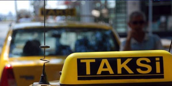 Taksi ve minibüste nakit para yasaklanacak