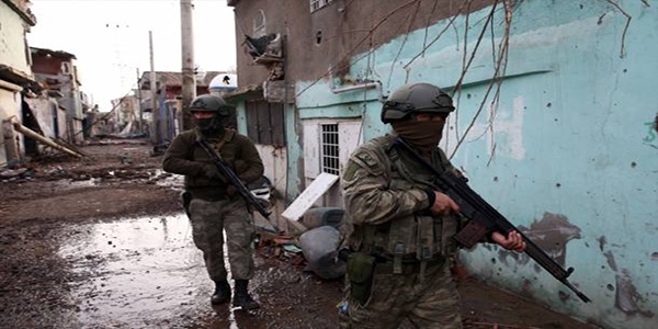 Cizre'de terör örgütü operasyonları sürüyor