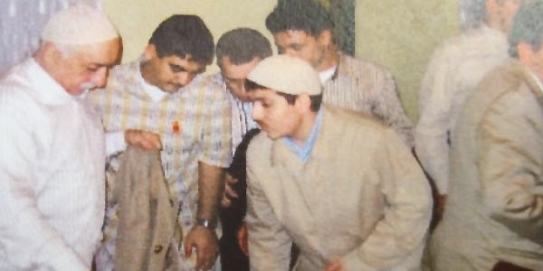 FETÖ CHP'ye vekil sipariş etmiş