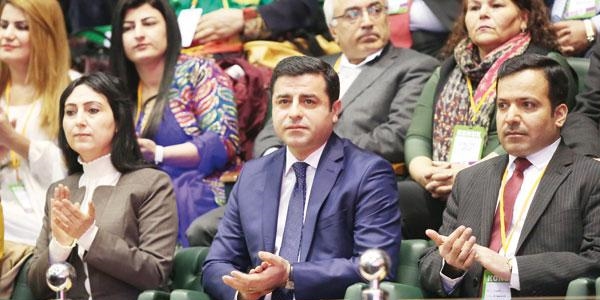 Demirtaş anayasa için sordu: Fezleke garantisi var mı