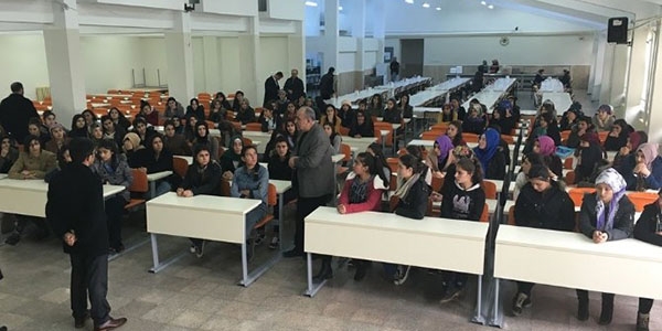 Terör mağduru öğrenciler telafi eğitimi için Mardin'de