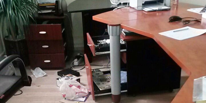 Van'da teröristler 3 okula saldırdı