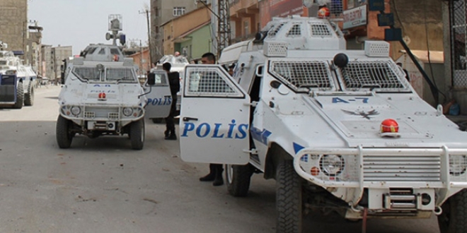 Nusaybin'de zrhl polis aracna roketatarl saldr