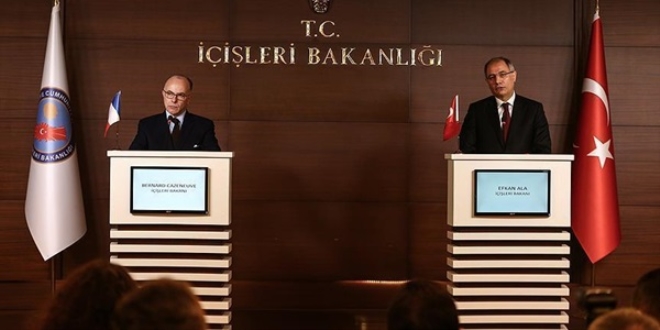 Ala: 125 ülkeden 37 bin kişiye Türkiye'ye giriş yasağı konulmuştur