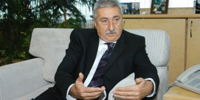 Palandöken: Aidatsız kredi kartlarına taksit hakkı tanınmalı