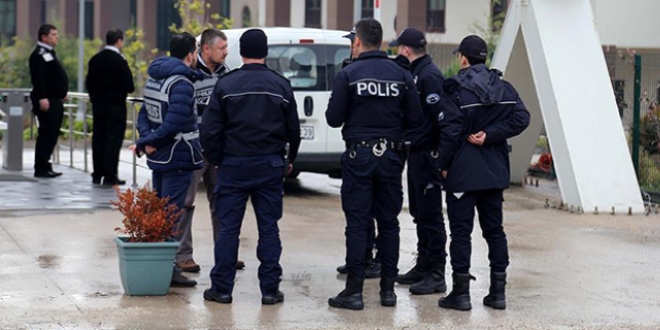 Bursa merkezli 6 ilde FETÖ operasyonu