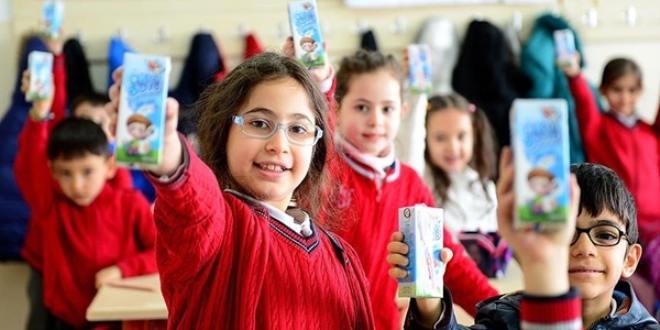 Okul sütünden 6 milyon öğrenci yararlanacak