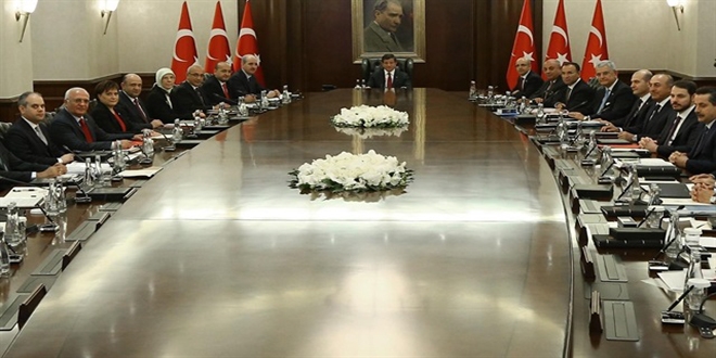 Ana gündem 'operasyonlar'