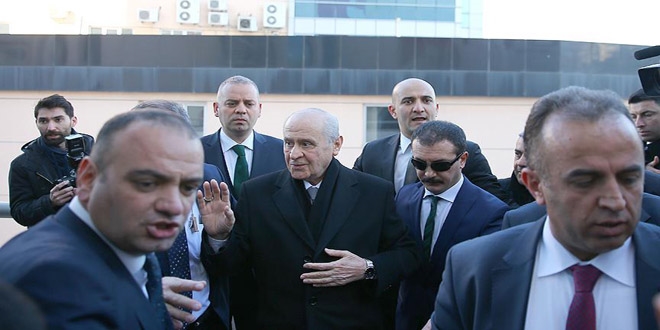 Devlet Bahçeli göreve başladı