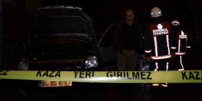 İstanbul'da 5 araç kundaklandı