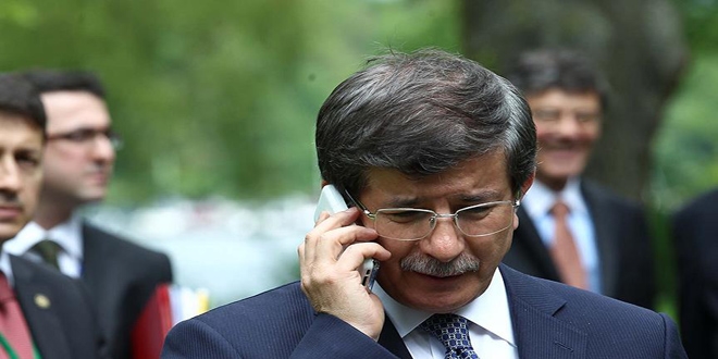 Başbakan'dan, 2 gazeteye geçmiş olsun telefonu
