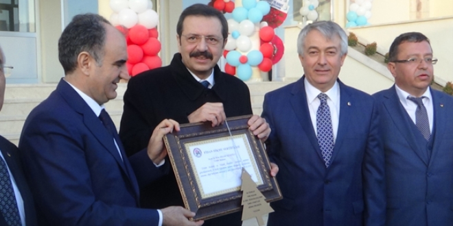 'Eğitime yatırım yapan kazanır'