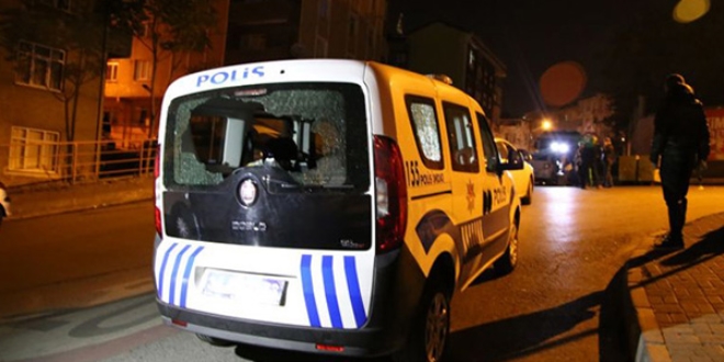 İstanbul'da polise ateş eden, iki saldırgan etkisiz hale getirildi