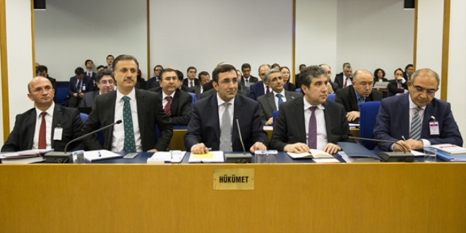 'Sanayi üretimi yüzde 7.4 oranında artmıştır'