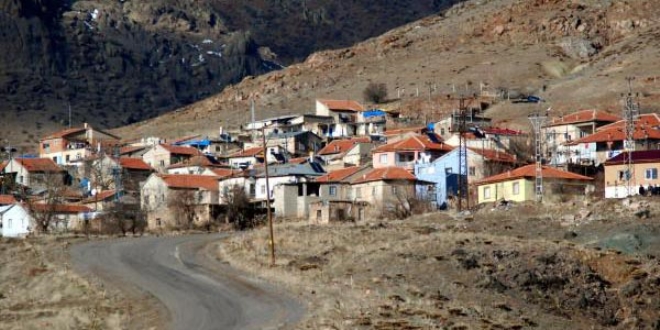 Niğde'de heyelan tehdidindeki 3 köy taşınacak