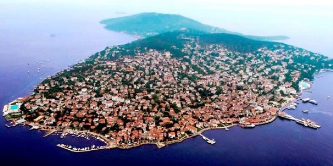 Adalar'da naylon alışveriş poşet kullanımı yasaklandı