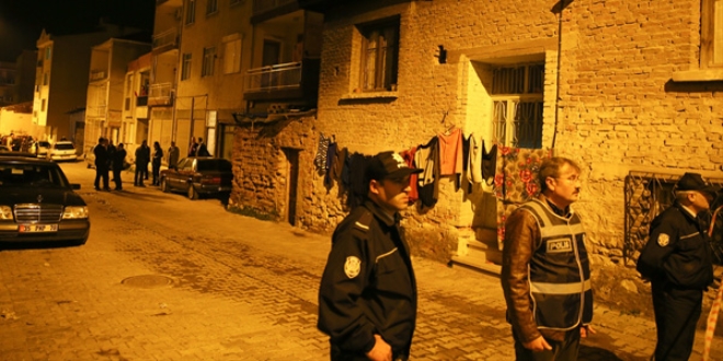 İzmir'de jandarma karakoluna roketatarlı saldırı