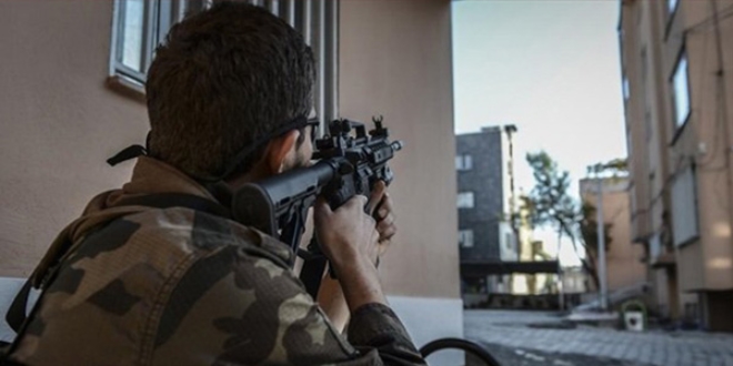 Kızıltepe'de 1 terörist sağ ele geçirildi