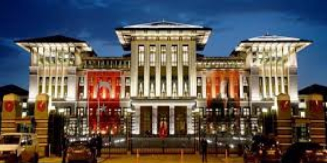 Ankara'da kritik devlet günü