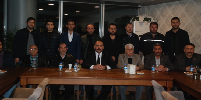 MHP'li üç İlçe yönetimi istifa etti