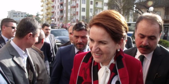 Meral Akşener'e Uşak'ta yoğun destek