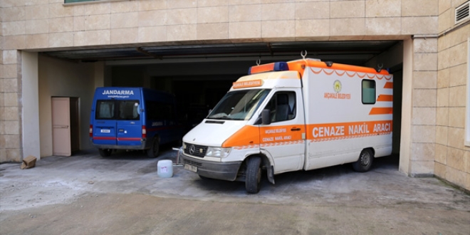 Şanlıurfa'da sınır bölgesinde 2 kişi ölü bulundu
