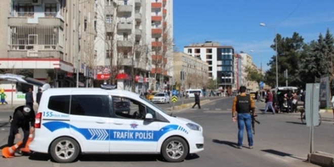 Sur'a çıkan tüm yollar kapatıldı