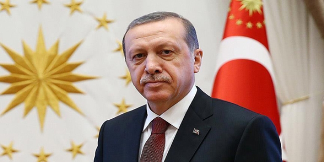 Cumhurbakan Erdoan CHP'li Erdem'den tazminat kazand