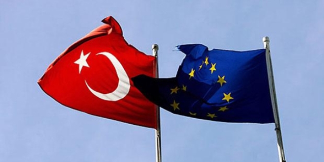 'Türkiye ile işbirliği sığınmacı akınını azaltmak için çok önemli'