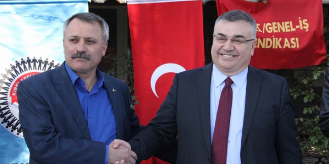 Kırklareli Belediyesi toplu iş sözleşmesi imzaladı
