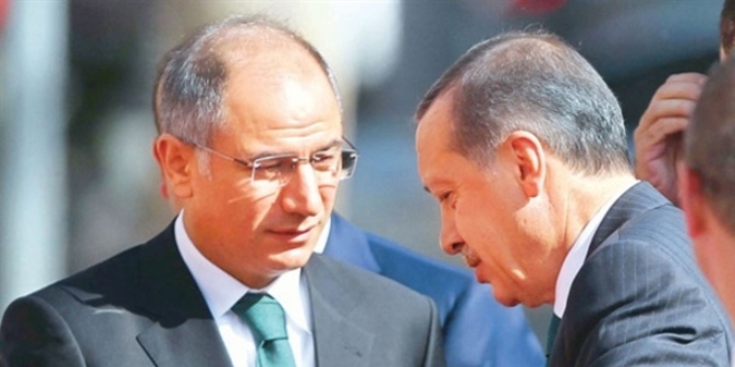 Valiler kararnamesi 1 yıldır çıkmadı