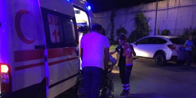 Ordu'da öğrenci servisi devrildi: 15 yaralı