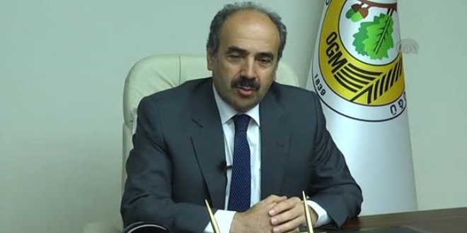 Orman Genel Müdürü Üzmez ve eşi, trafik kazası geçirdi