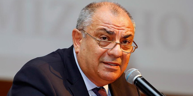 'Üniversiteler özgür düşünce merkezleri olmalı'
