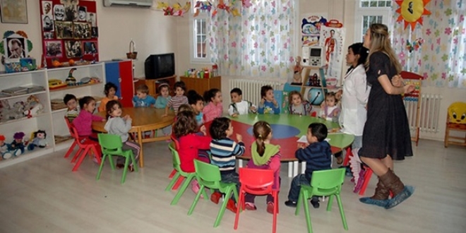 Çalışma Bakanlığı'ndan 104 iş yerine kreş cezası