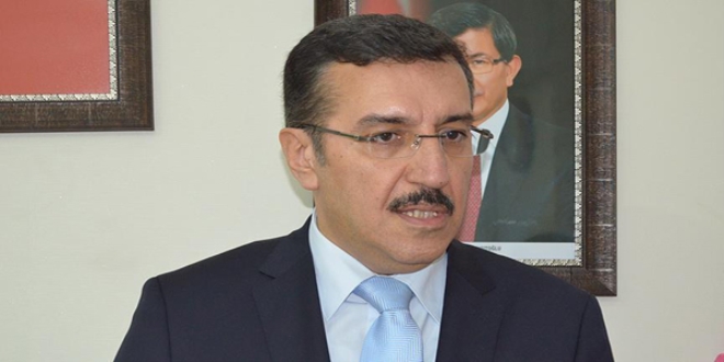 'Terör örgütü gönül köprülerini de atmak için çukur kazdı'