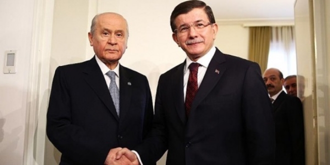 Davutoğlu ile Bahçeli'nin görüşmesi sona erdi