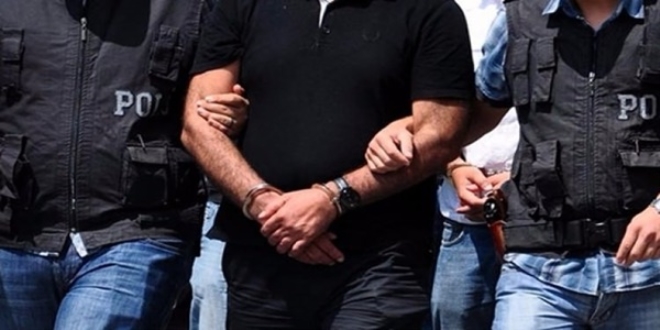 Mersin'de terör operasyonu: 14 gözaltı