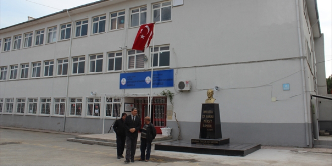 Şehidin adı, mezun olduğu okula verildi