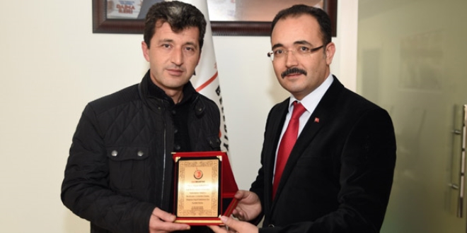Uşak belediye başkan yardımcısı görevinden ayrıldı