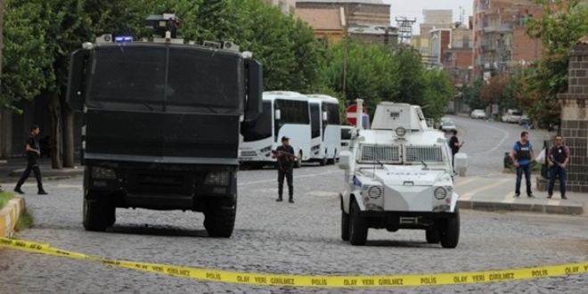Sur'da sokağa çıkma yasağı kaldırıldı