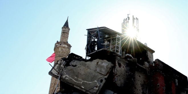 Tarihi Cami'deki tahribat ilk kez görüntülendi