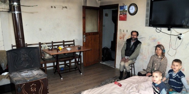 Kağıt toplayıcısı ailenin dramı