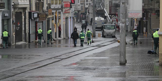 İstiklal Caddesi yayalara açıldı