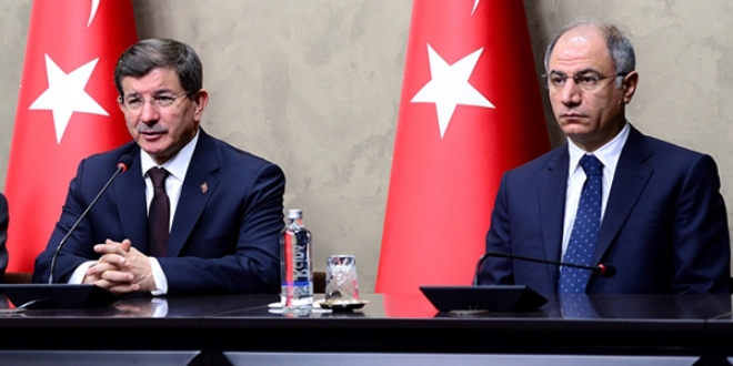 Davutoğlu, İçişleri Bakanı Ala'dan bilgi aldı