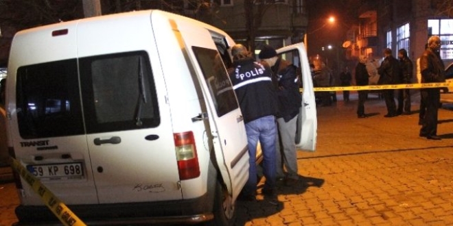 Öğrenci yurdunda silahlı kavga: 1 ölü, 1 yaralı