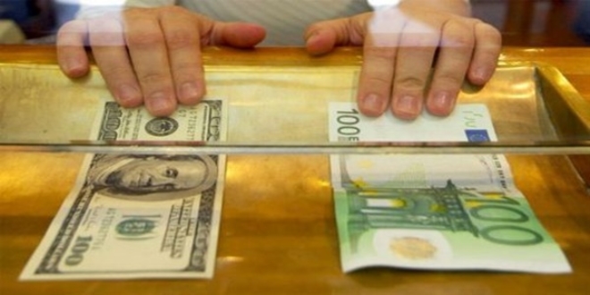Serbest piyasada döviz açılış fiyatları