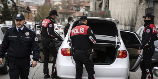 Ankara'da bin polisin katıldığı asayiş uygulaması